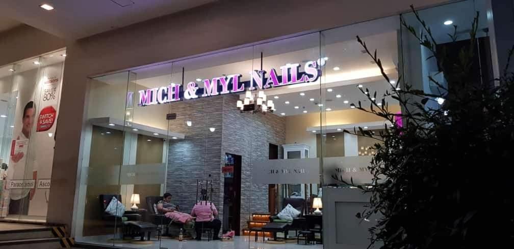 Cozyvilla At 81 Newport Blvd Walk To Naia T3 Marriott & Resorts World Casino & Newport Mall For 5 Pax Free Parking!!!! Pasay Dış mekan fotoğraf