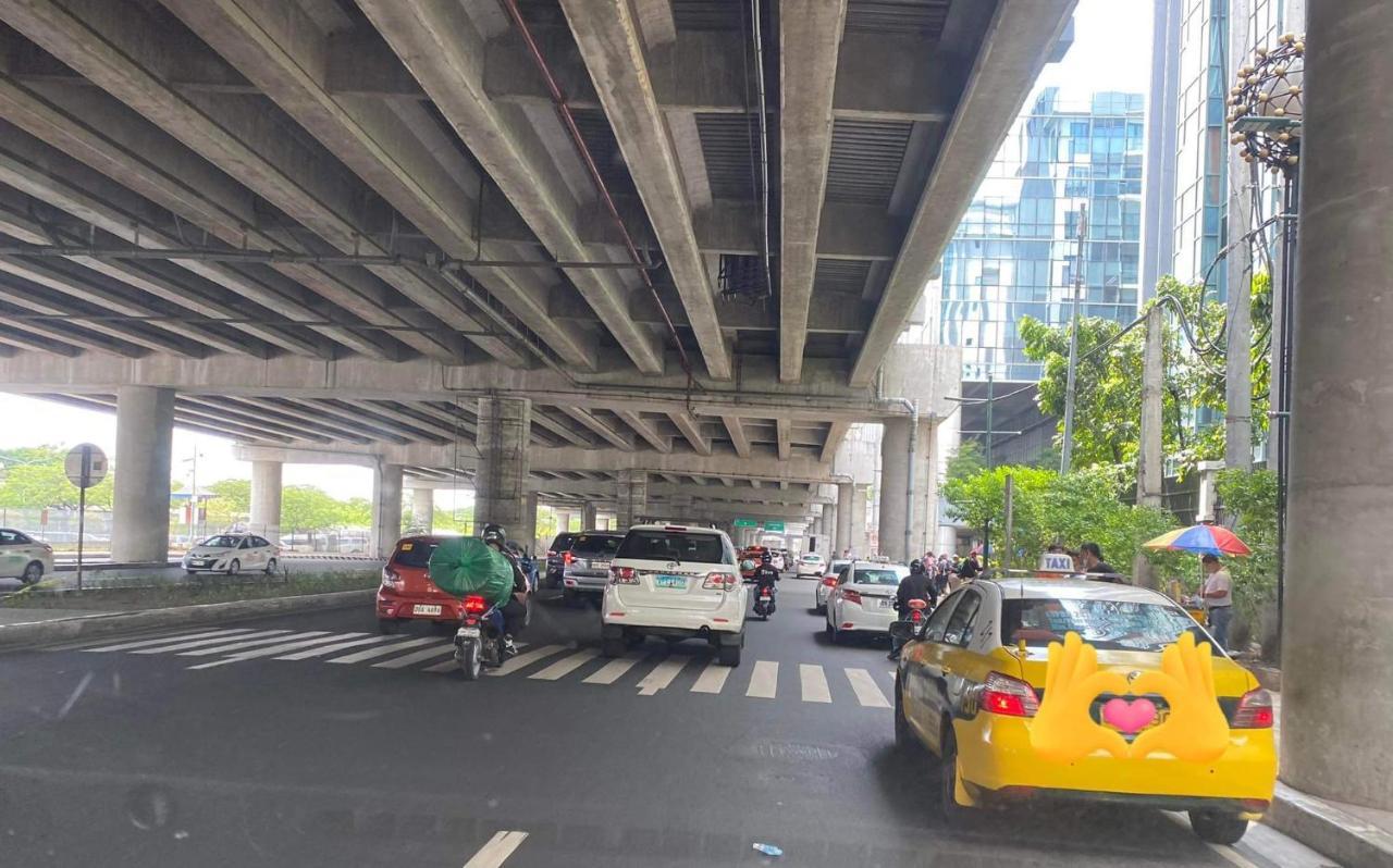 Cozyvilla At 81 Newport Blvd Walk To Naia T3 Marriott & Resorts World Casino & Newport Mall For 5 Pax Free Parking!!!! Pasay Dış mekan fotoğraf