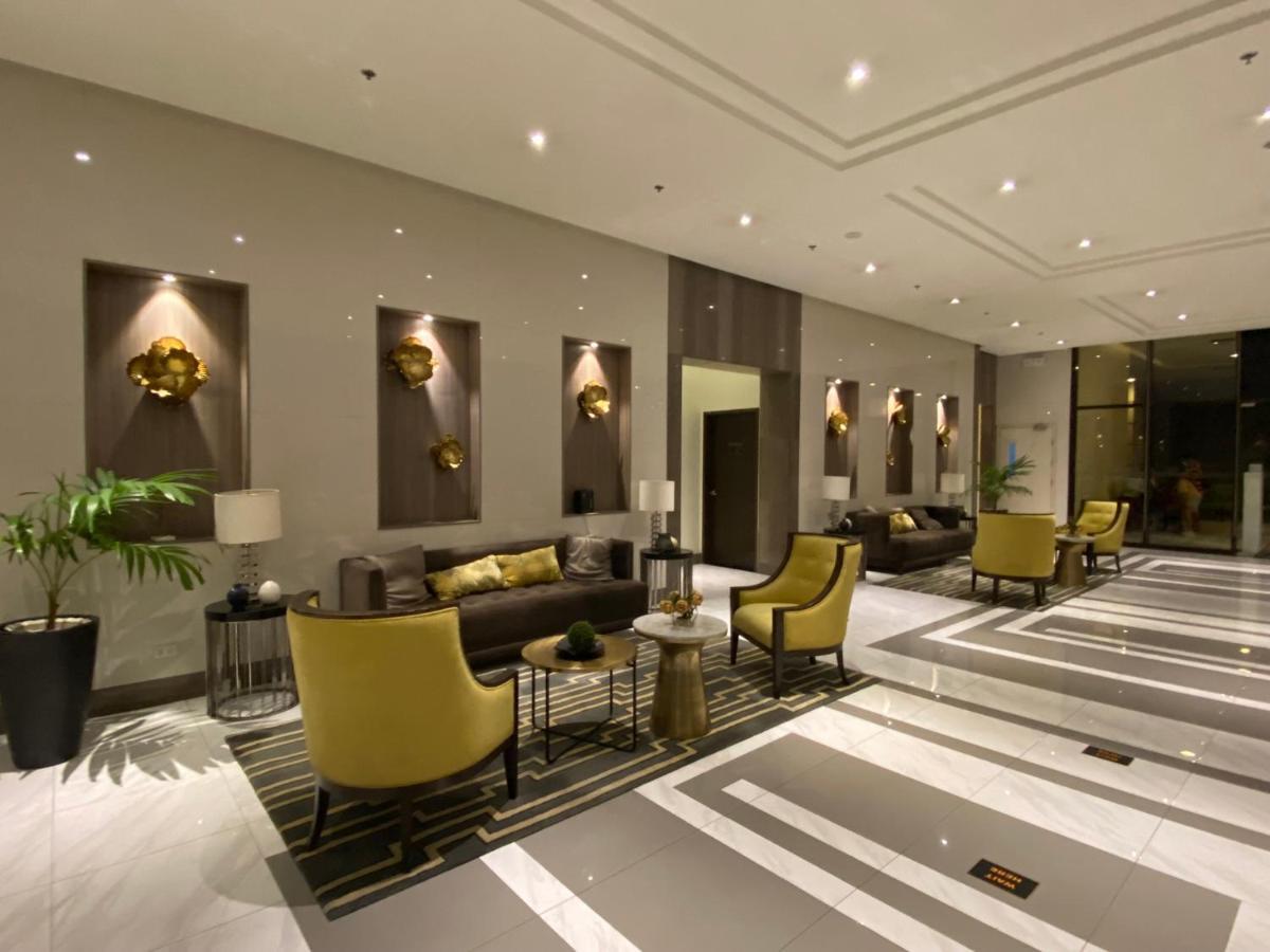 Cozyvilla At 81 Newport Blvd Walk To Naia T3 Marriott & Resorts World Casino & Newport Mall For 5 Pax Free Parking!!!! Pasay Dış mekan fotoğraf