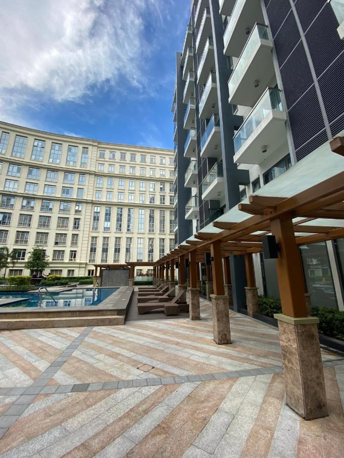Cozyvilla At 81 Newport Blvd Walk To Naia T3 Marriott & Resorts World Casino & Newport Mall For 5 Pax Free Parking!!!! Pasay Dış mekan fotoğraf