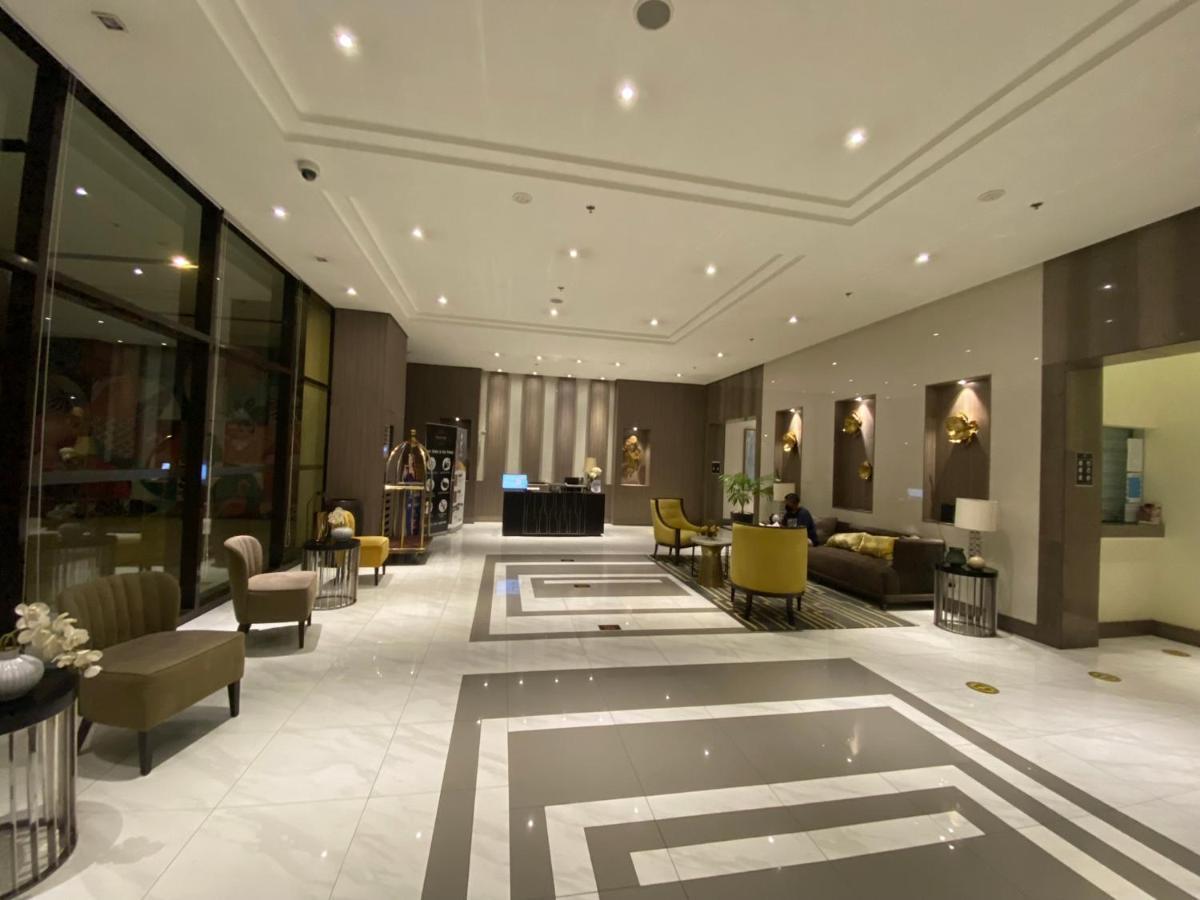 Cozyvilla At 81 Newport Blvd Walk To Naia T3 Marriott & Resorts World Casino & Newport Mall For 5 Pax Free Parking!!!! Pasay Dış mekan fotoğraf